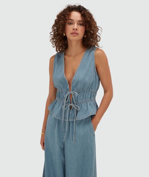 SEA fitted top with peplum