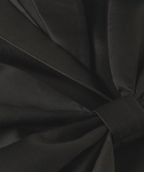 SILKE cropped blazer met strik