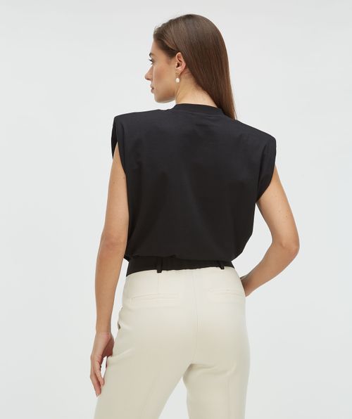 SUE T-shirt met schoudervulling