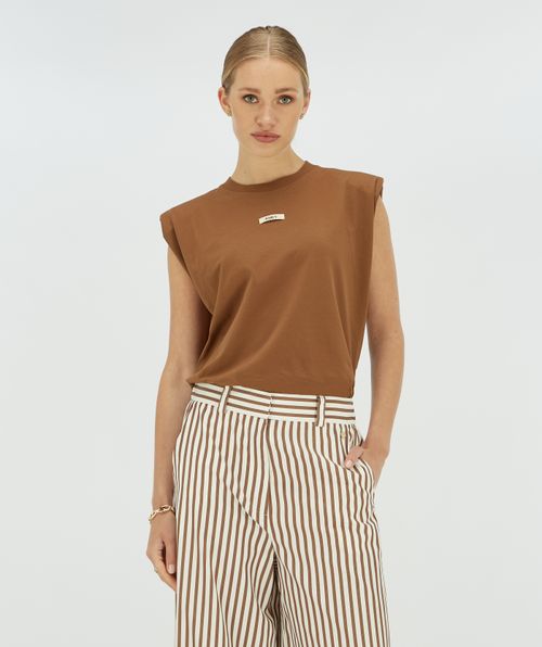 SUE T-shirt met schoudervulling