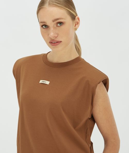 SUE T-shirt met schoudervulling