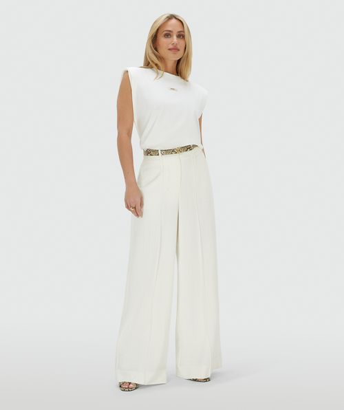 SUE T-shirt with shoulder padding