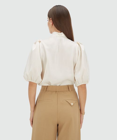 SYLVIA Bluse mit normaler Passform