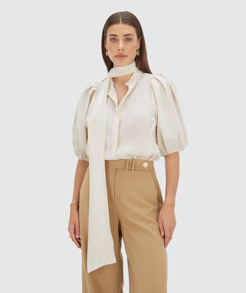 SYLVIA Bluse mit normaler Passform