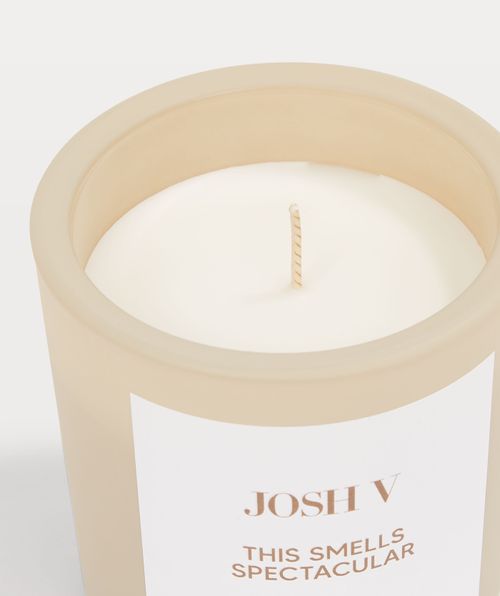 This Smells Spectacular scented candle (M)