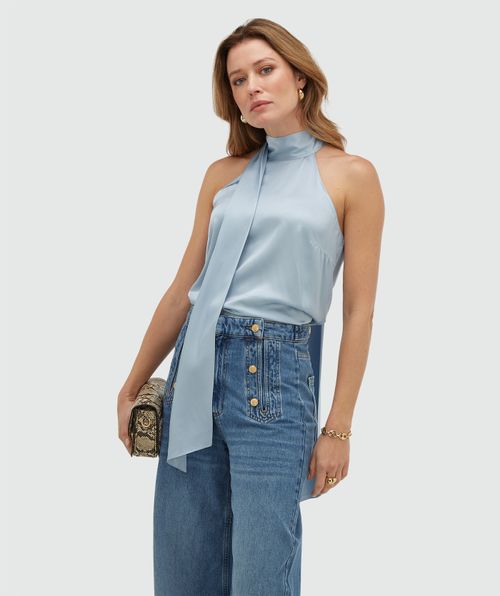 YANIEK loose fit top in satijn look
