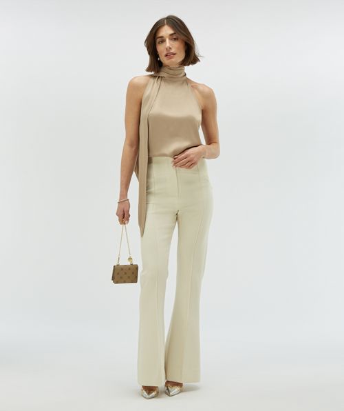 YANIEK loose fit top in satijn look