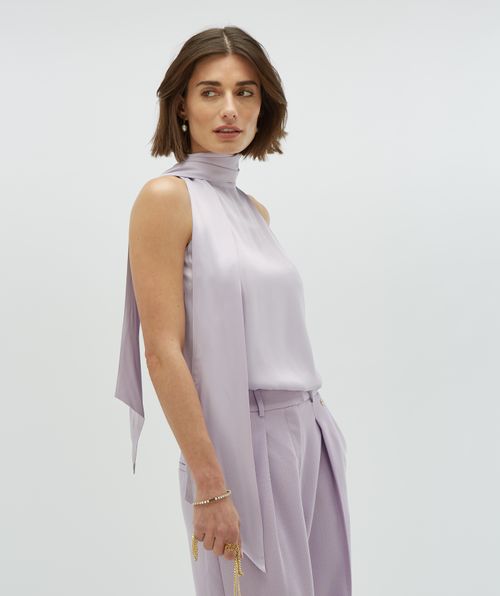 YANIEK loose fit top in satijn look