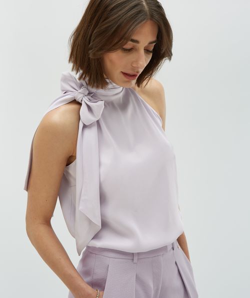 YANIEK loose fit top in satijn look